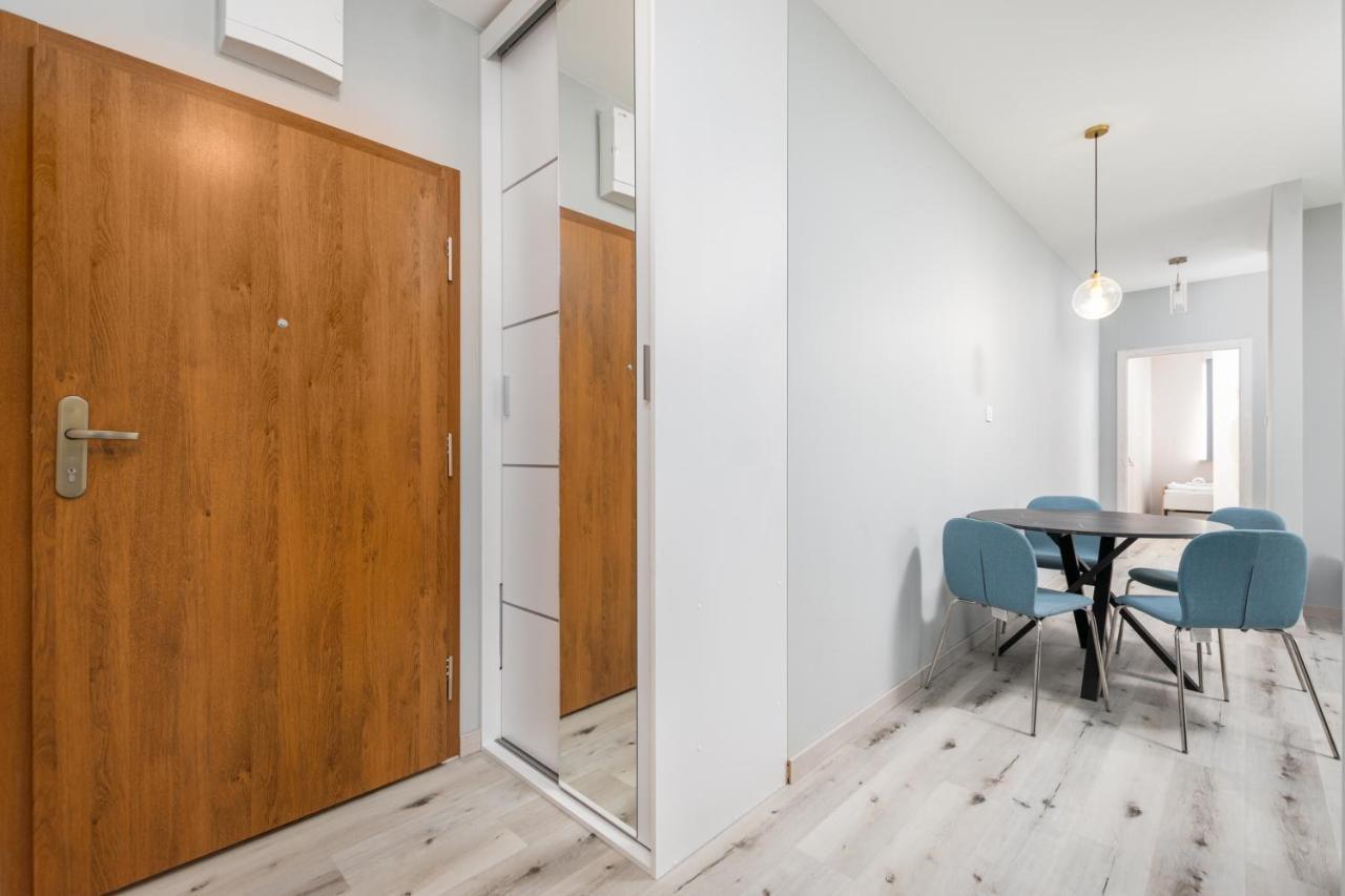 Lopuszanska 55 By Homeprime Warsaw Exterior photo